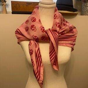 Alexander McQueen Pink Skull Silk Scarf